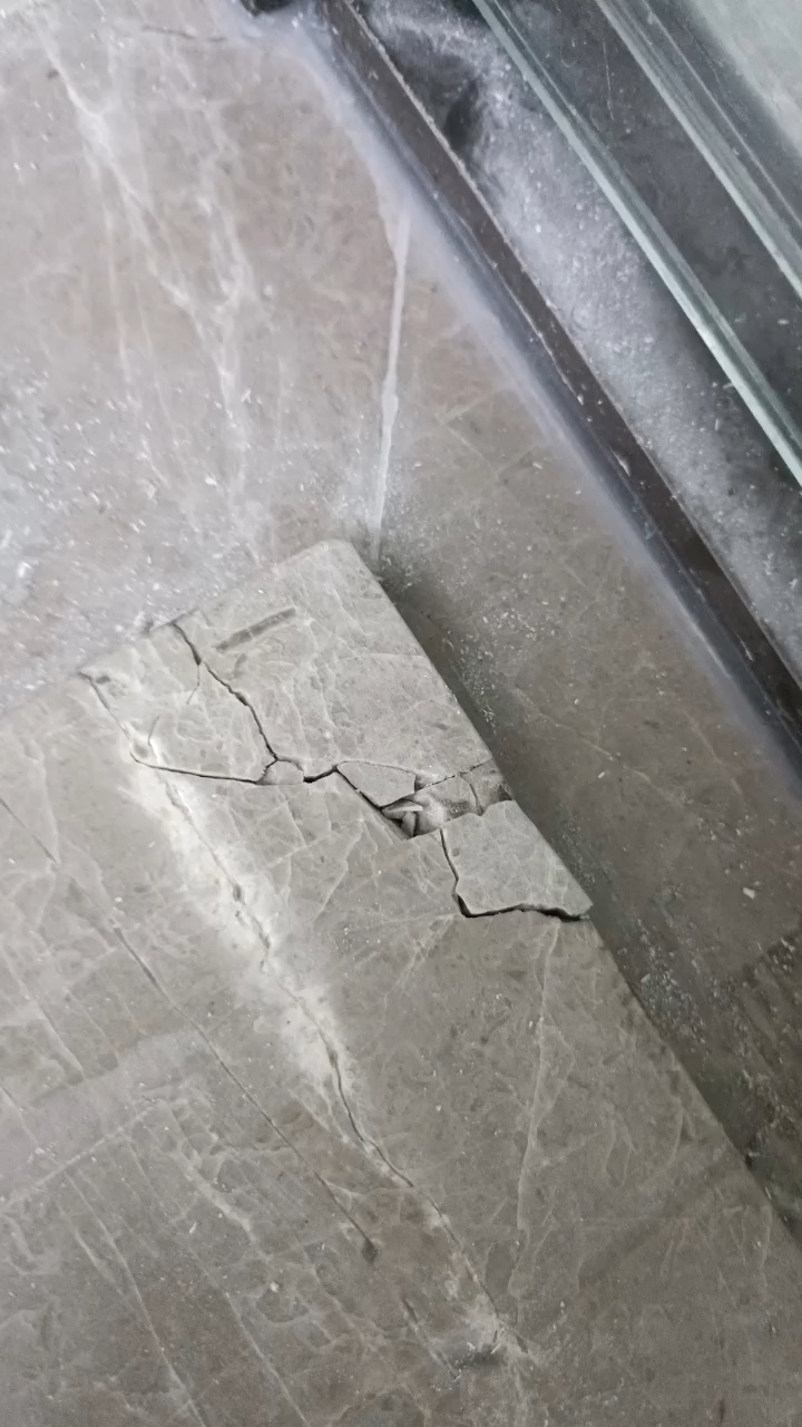 瓷砖烂了怎么补救(瓷砖烂了一块怎么处理)